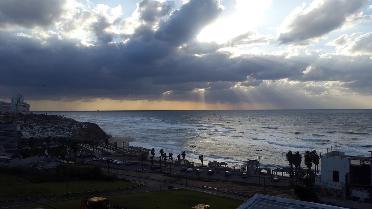 Jaffa Family Penthouse, Sea Front , 3Br, 2Ba, Apartment Tel Aviv Exterior photo